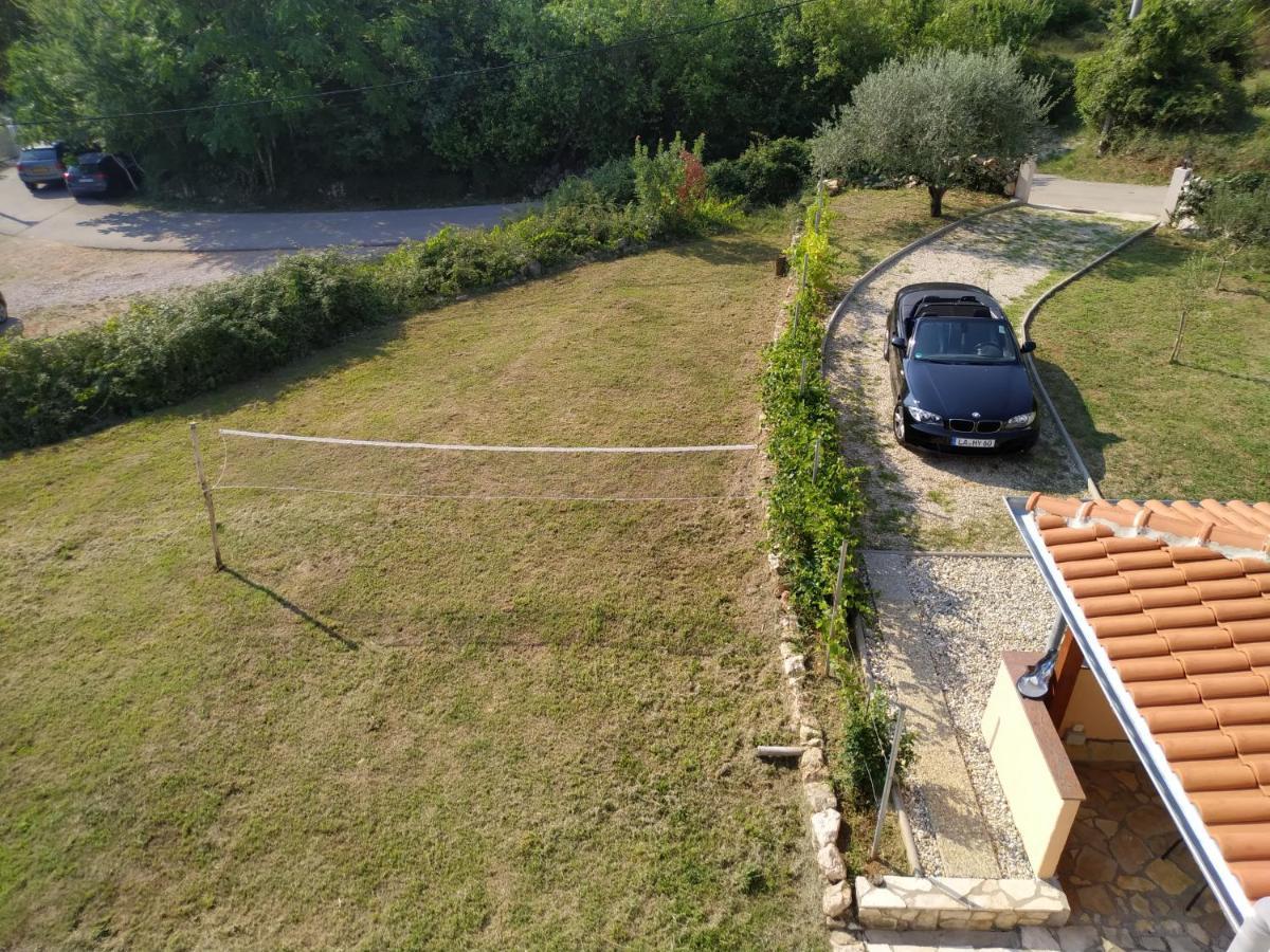 Apartman Lidija Risika Exterior foto
